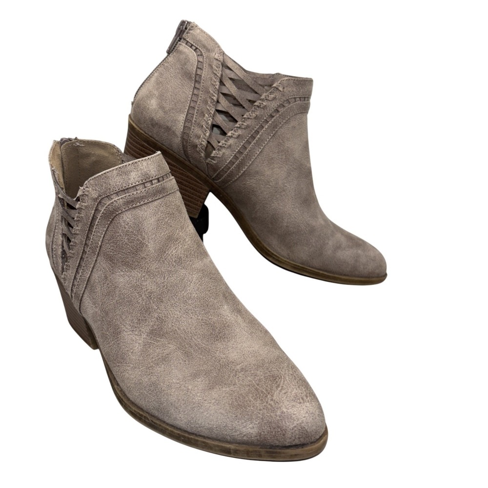 Fergalicious Wisdom Bootie Women's Size 8.5M Greyish Brown Block‎ Heel Zipper